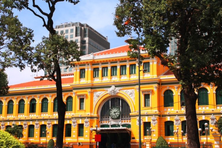 UN MATIN À SAIGON