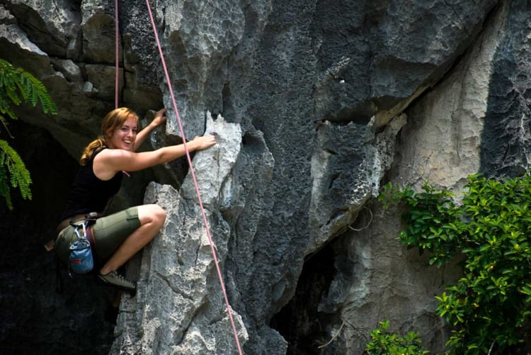 Rock climbing in halong bay