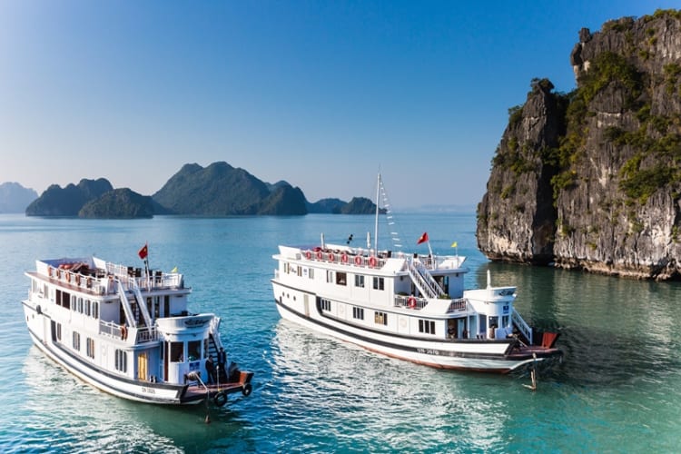 Halong bay cruise experience