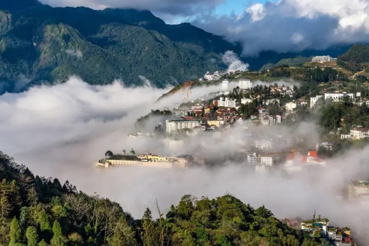 Sapa cool weather year-round