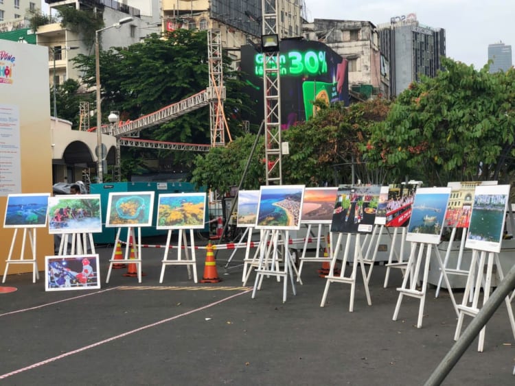 Art exhibition space at Ben Thanh Market.