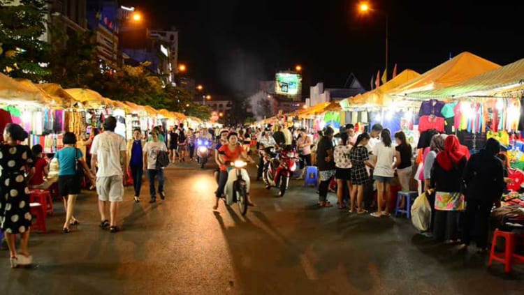 Ben Thanh Night Market