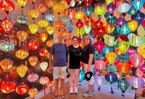 Foreigners enjoy Hoi An Lantern Festival at Hoi An Ancient Town