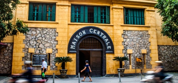 Hoa Lo Prison, Hanoi