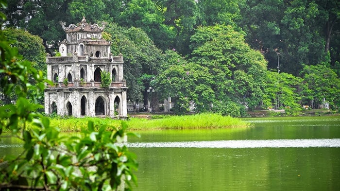 Hoan Kiem Lake ha noi