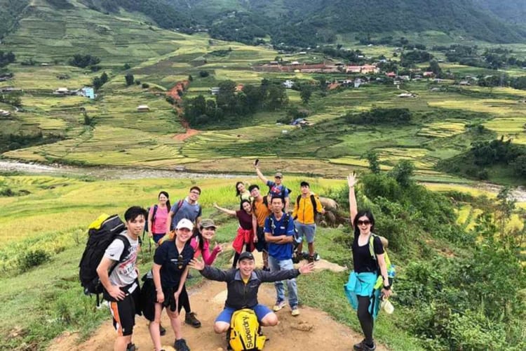 Trekking routes through Hoang Lien National Park