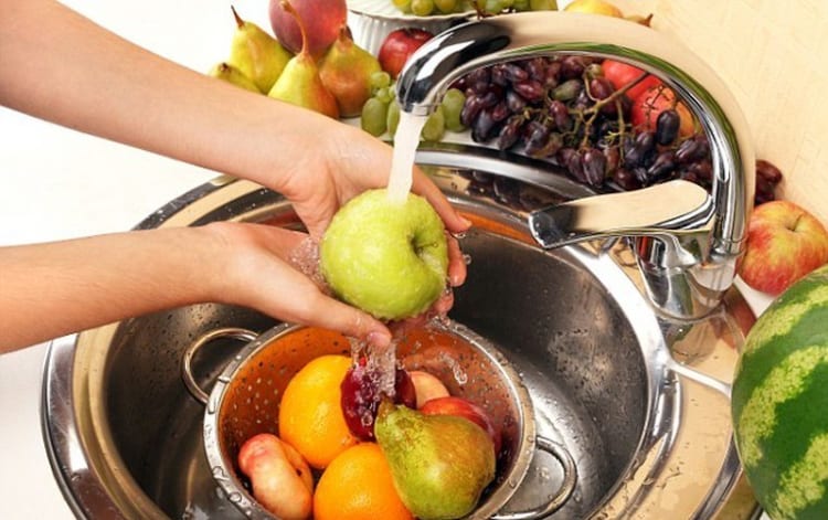 wash fruits and vegetables with tap water