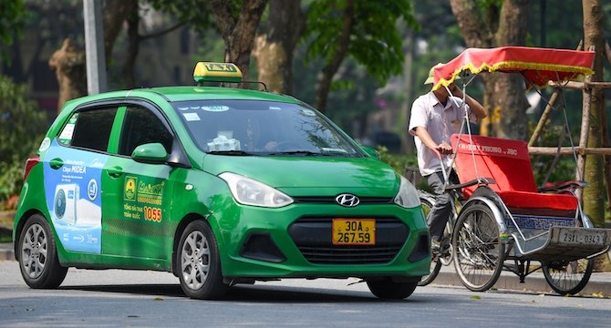 You can easily catch up Mai Linh Taxin on the street as it is a traditional company in Vietnam