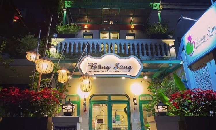 Cozy atmosphere at Bong Sung Vegetarian