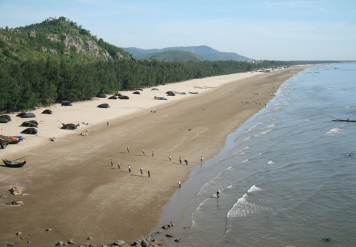 Thinh long beach coast