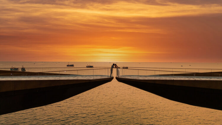 Sunset at Kiss Bridge
