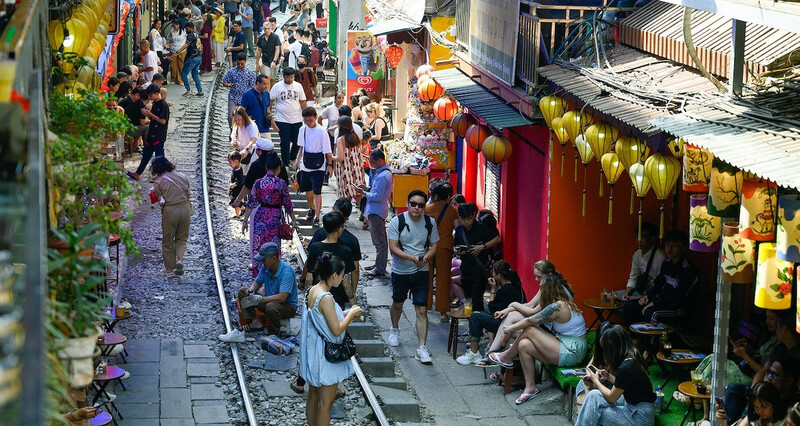 Balcony view overlooking Hanoi Train Cafe and the famous railway street below